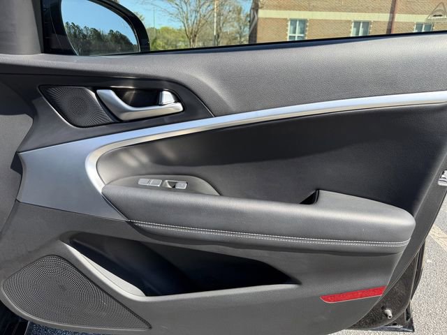 2022 Genesis G70 2.0T