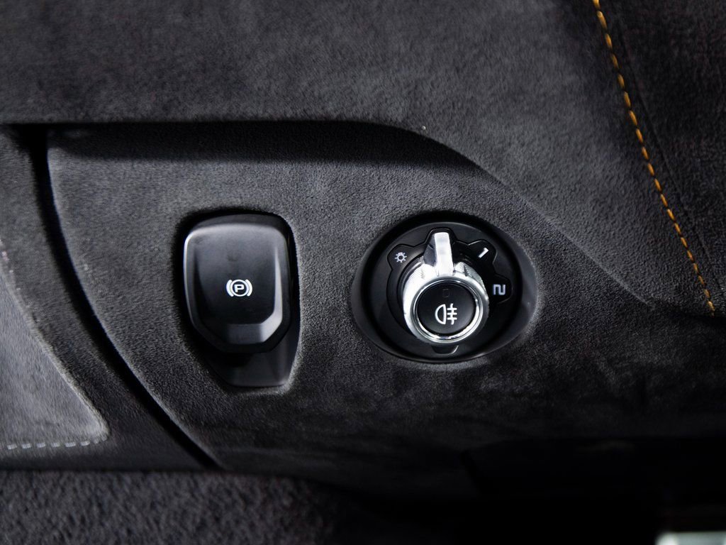 Used 2021 McLaren 765LT photo 24
