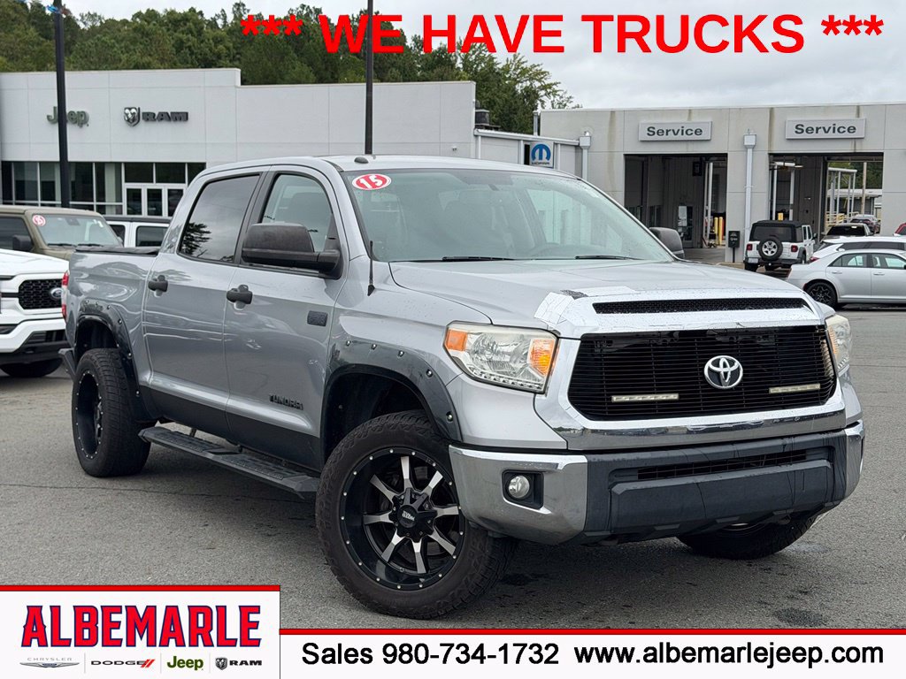 Used 2015 Toyota Tundra SR5 w/ SR5 Upgrade Package