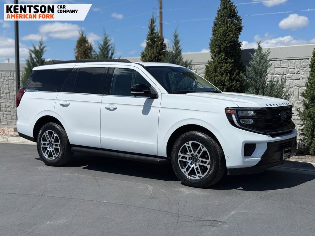 2025 Ford Expedition Active