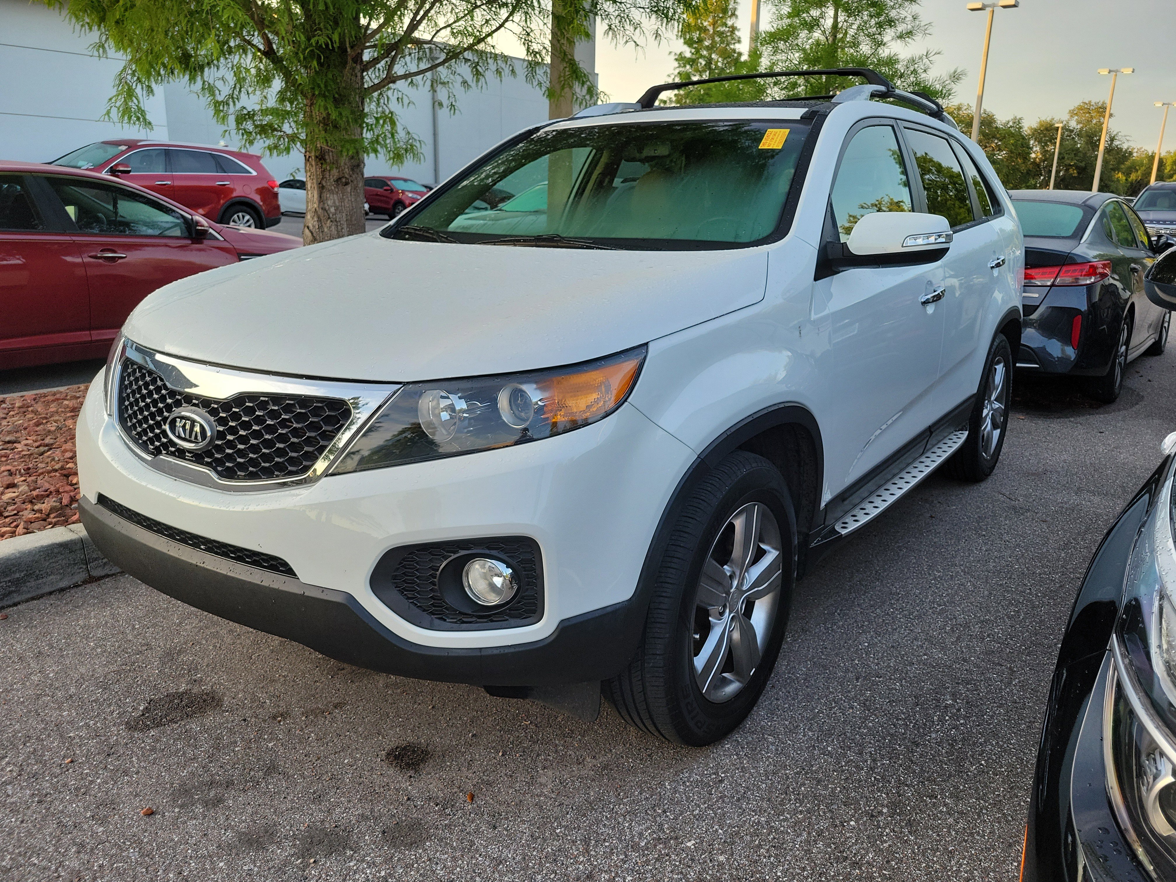 Used 2012 Kia Sorento EX w/ EX V6 Premium Pkg