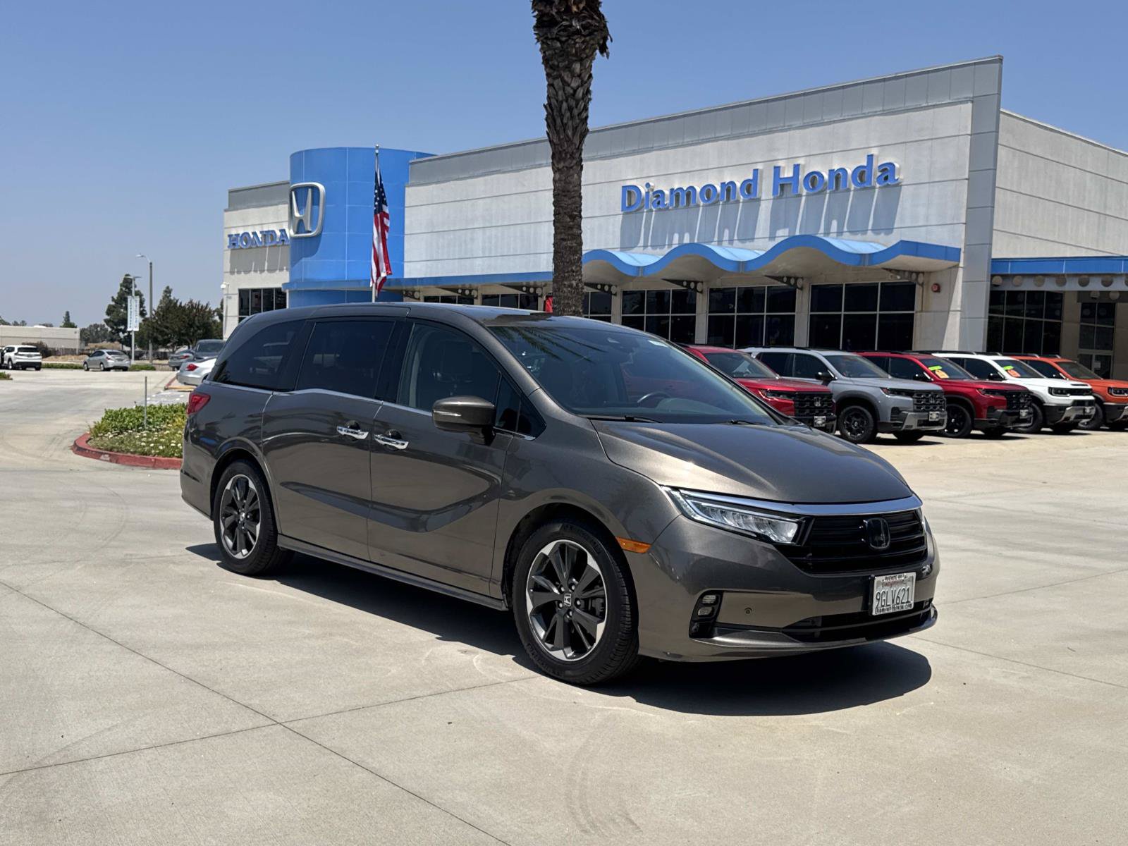 Used 2023 Honda Odyssey Elite