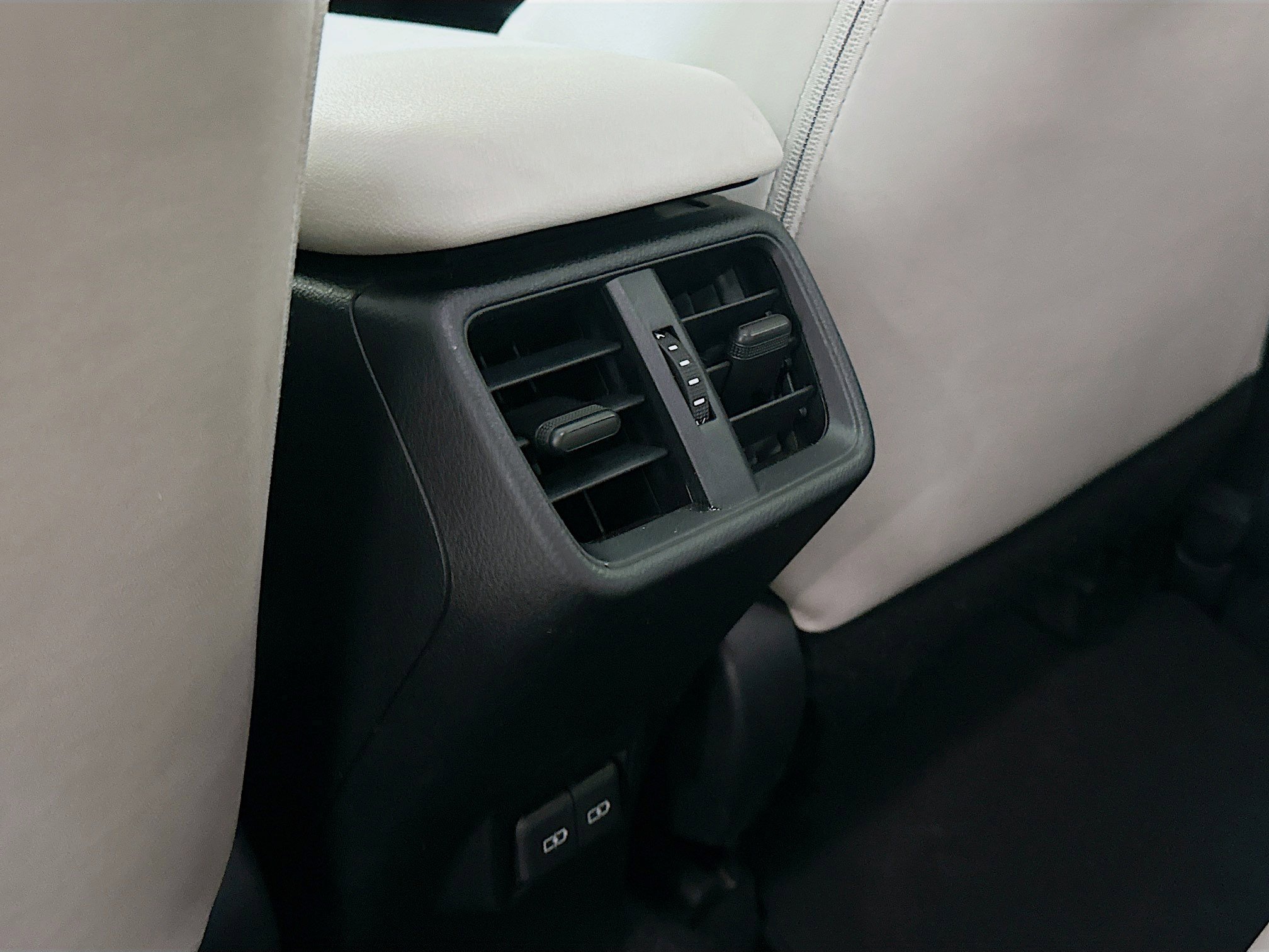 2024 Lexus UX 250h F Sport