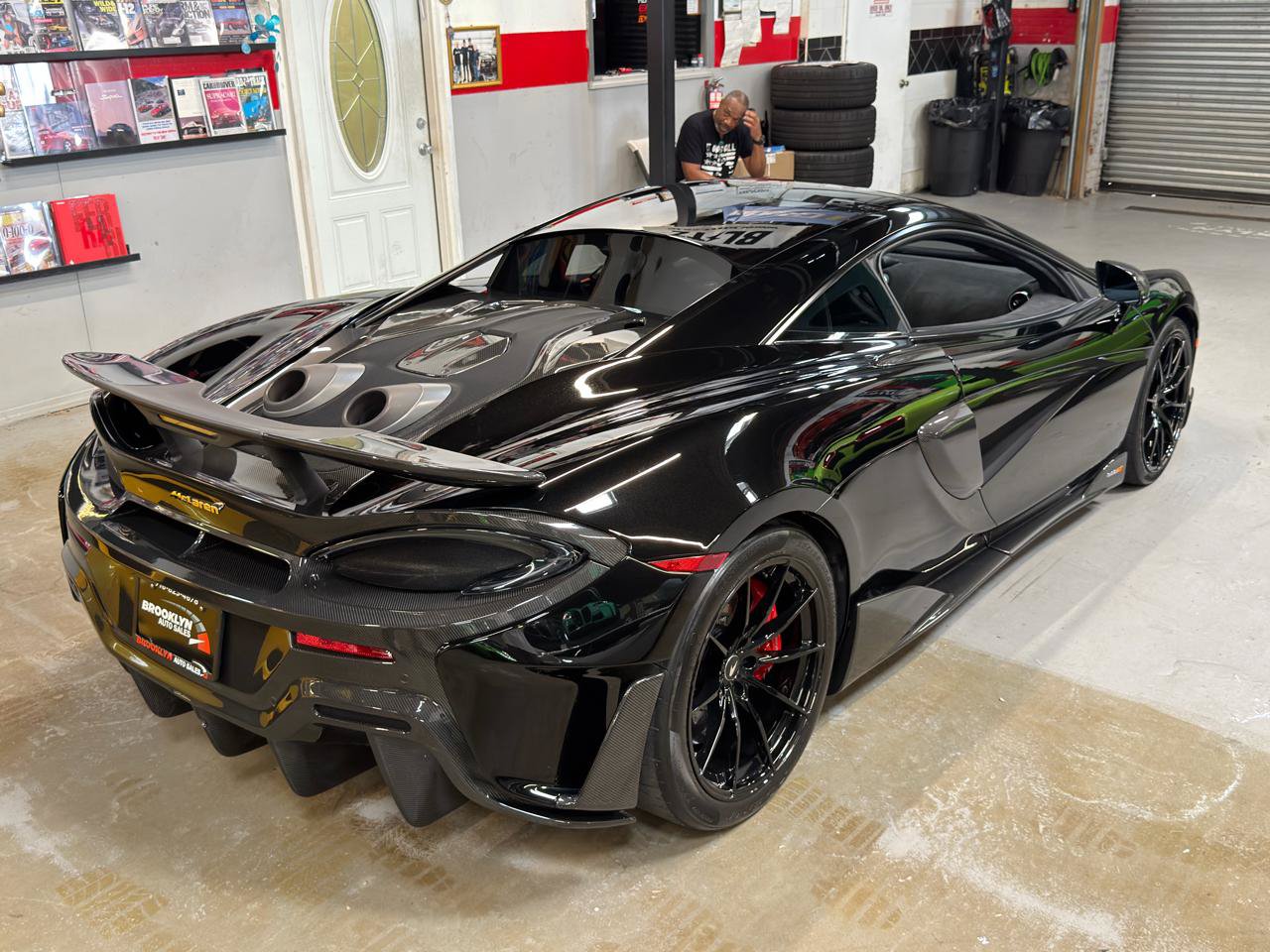 Used 2019 McLaren 600LT photo 6