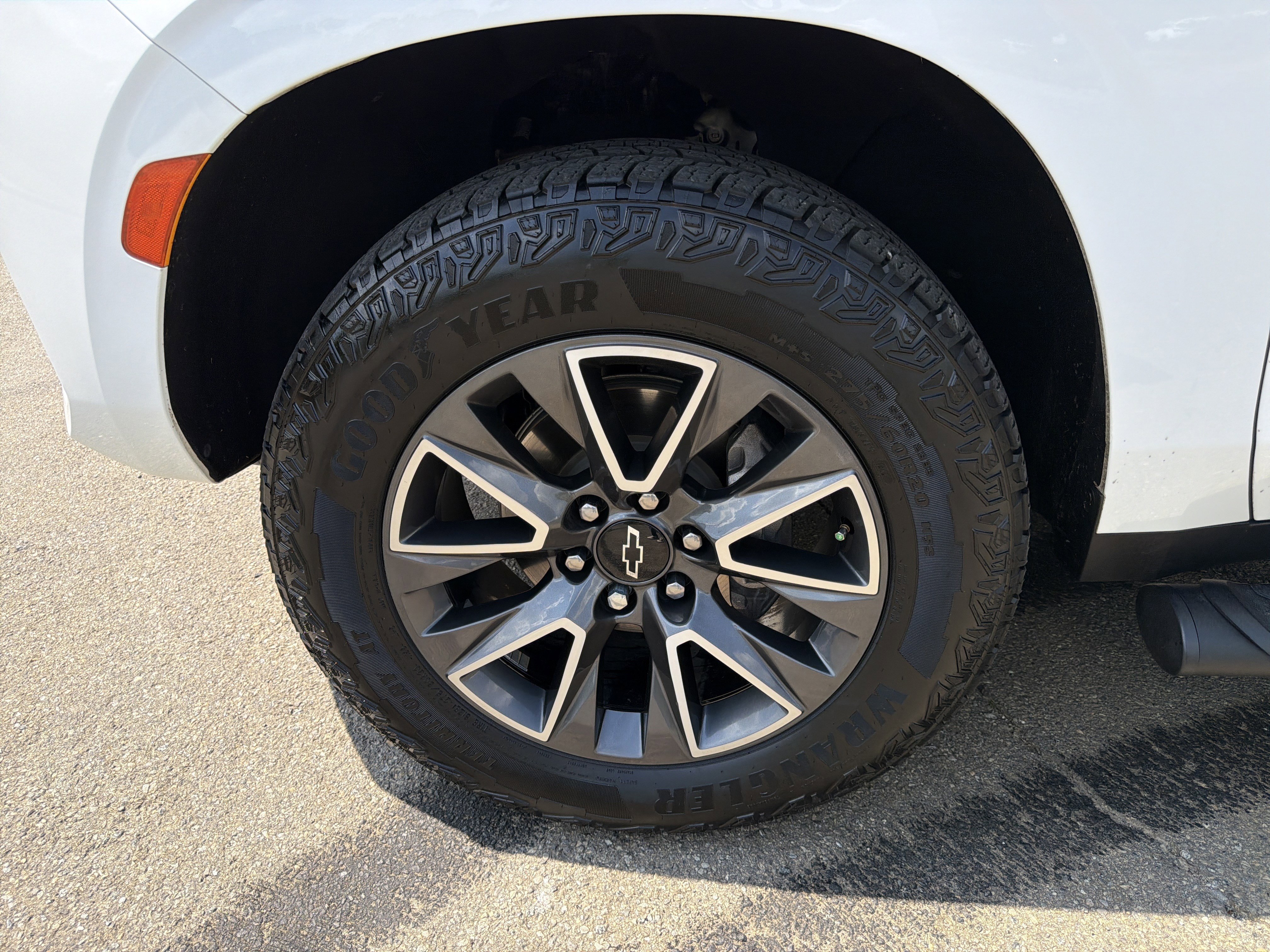 2023 Chevrolet Suburban Z71