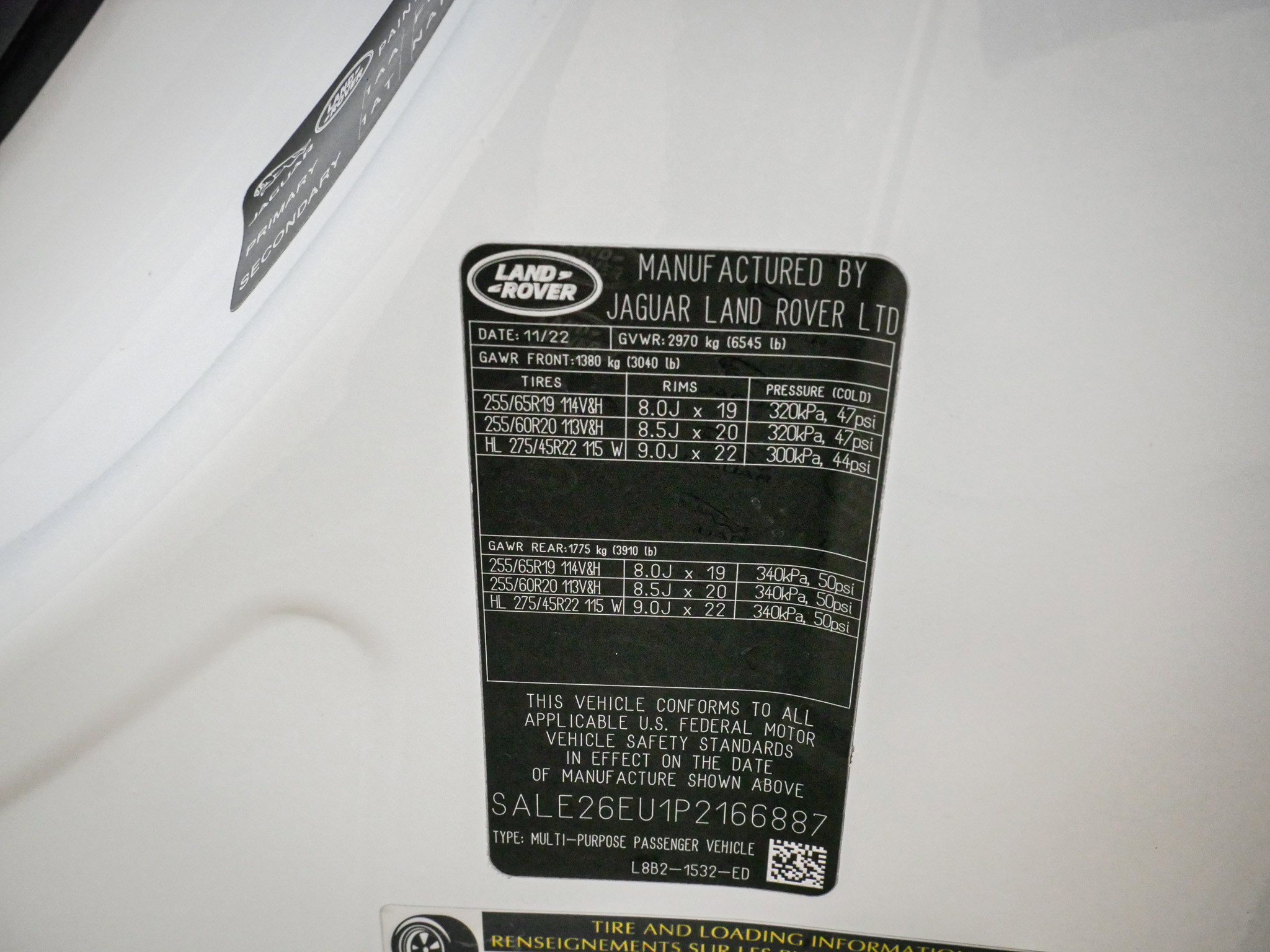 2023 Land Rover Defender 90 X-Dynamic SE