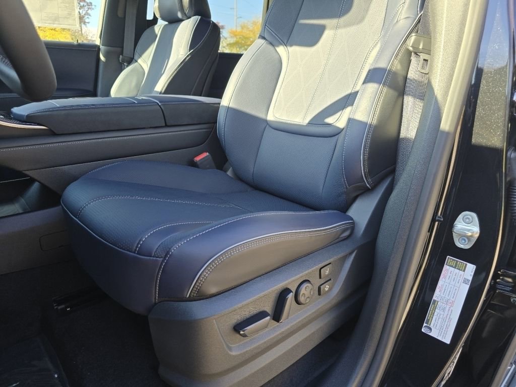 2026 INFINITI Qx80 4WD