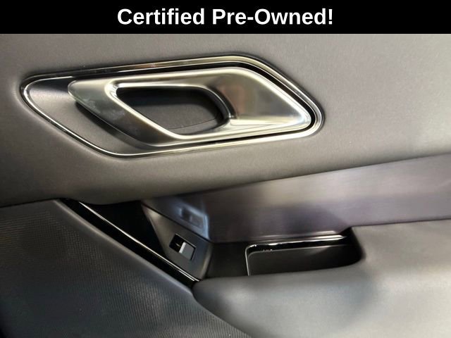 2026 Land Rover Range Rover Velar Dynamic SE