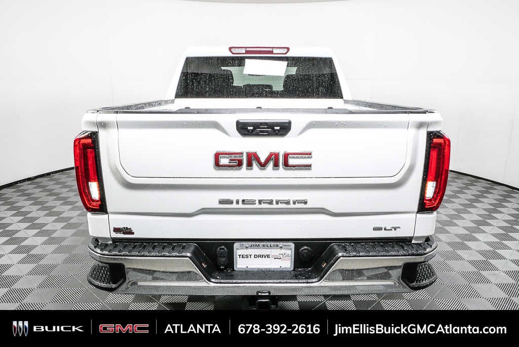 2025 GMC Sierra 1500 SLT