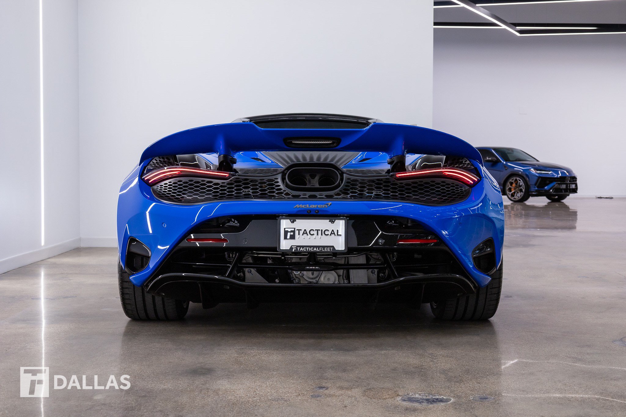 Used 2027 McLaren 750S Spider photo 11