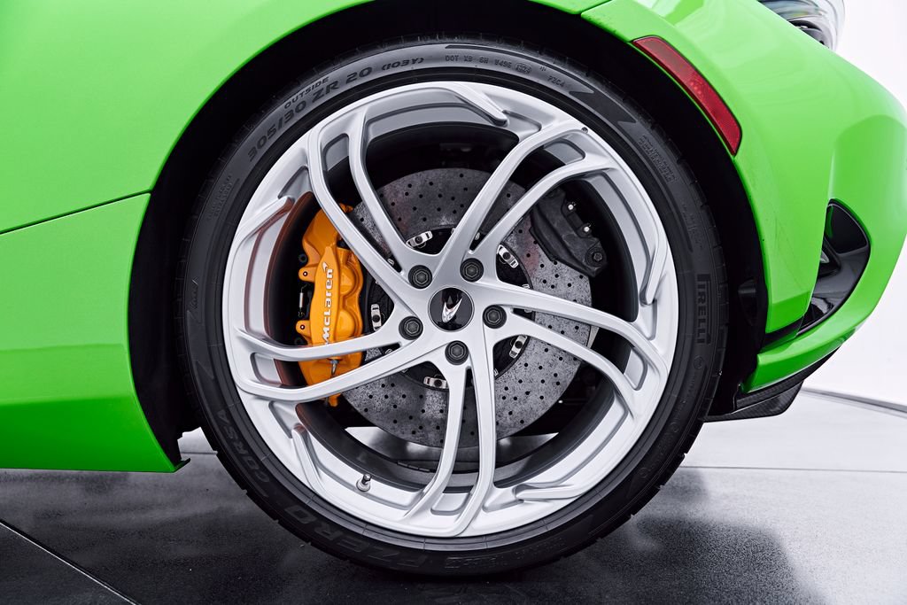 Used 2025 McLaren 750S Spider photo 52
