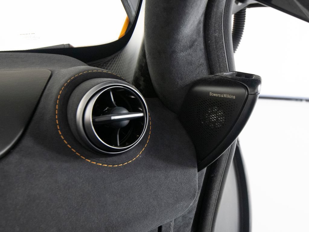 Used 2025 McLaren 750S photo 29