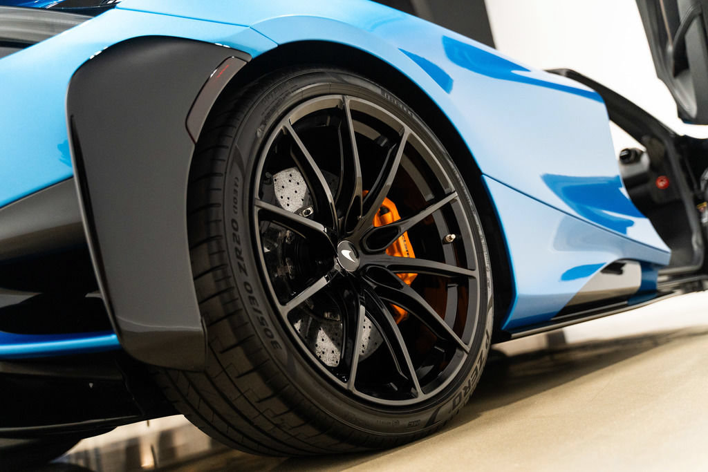 Used 2022 McLaren 765LT photo 7