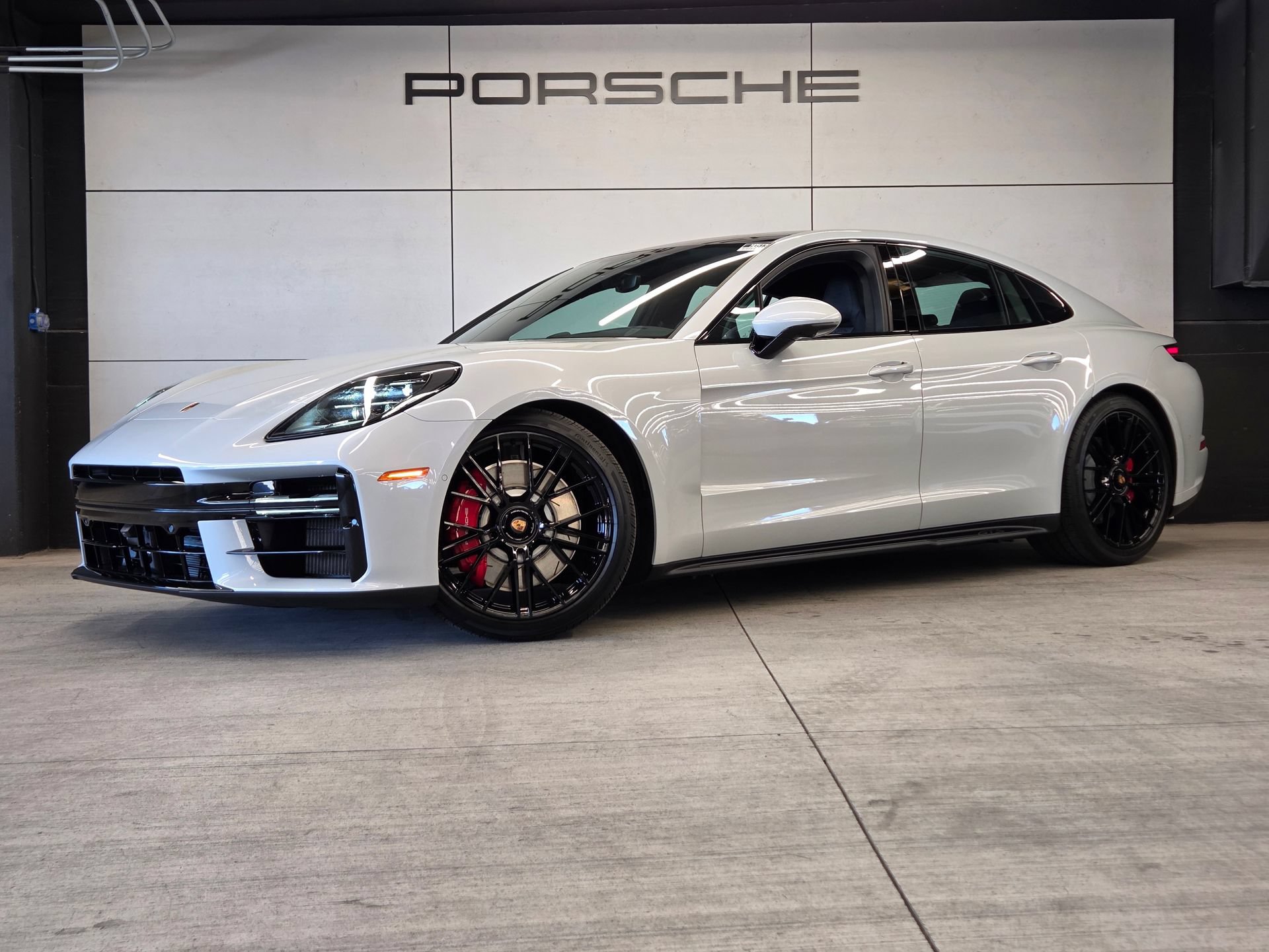 New 2026 Porsche Panamera GTS