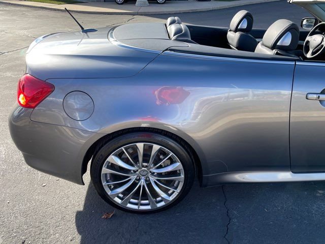 2012 INFINITI G37 Sport