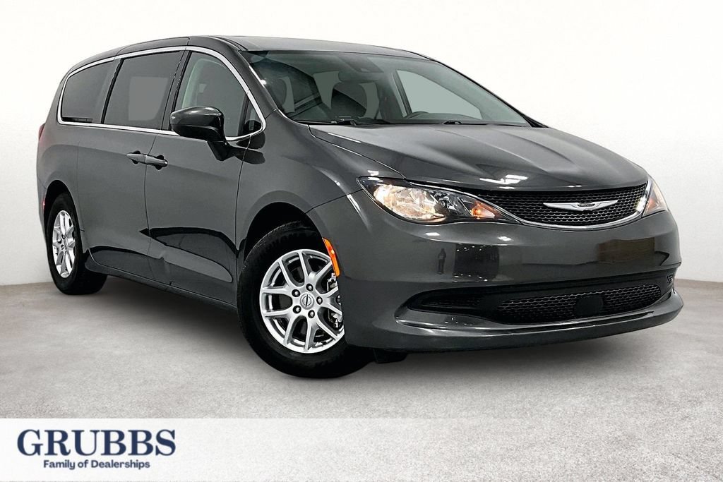 Used 2021 Chrysler Voyager LX