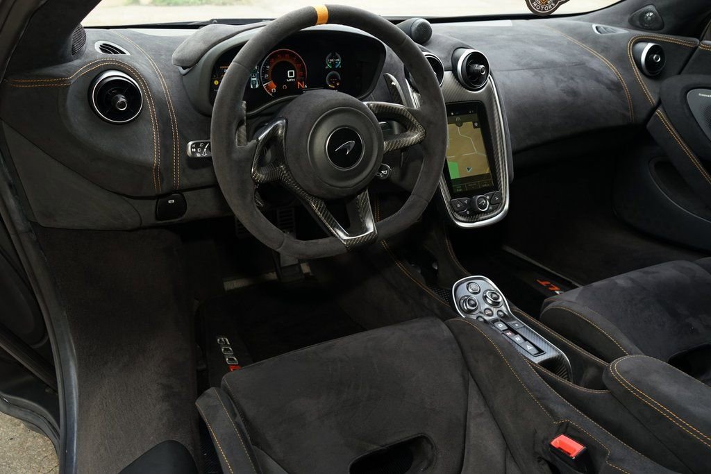 Used 2019 McLaren 600LT photo 20