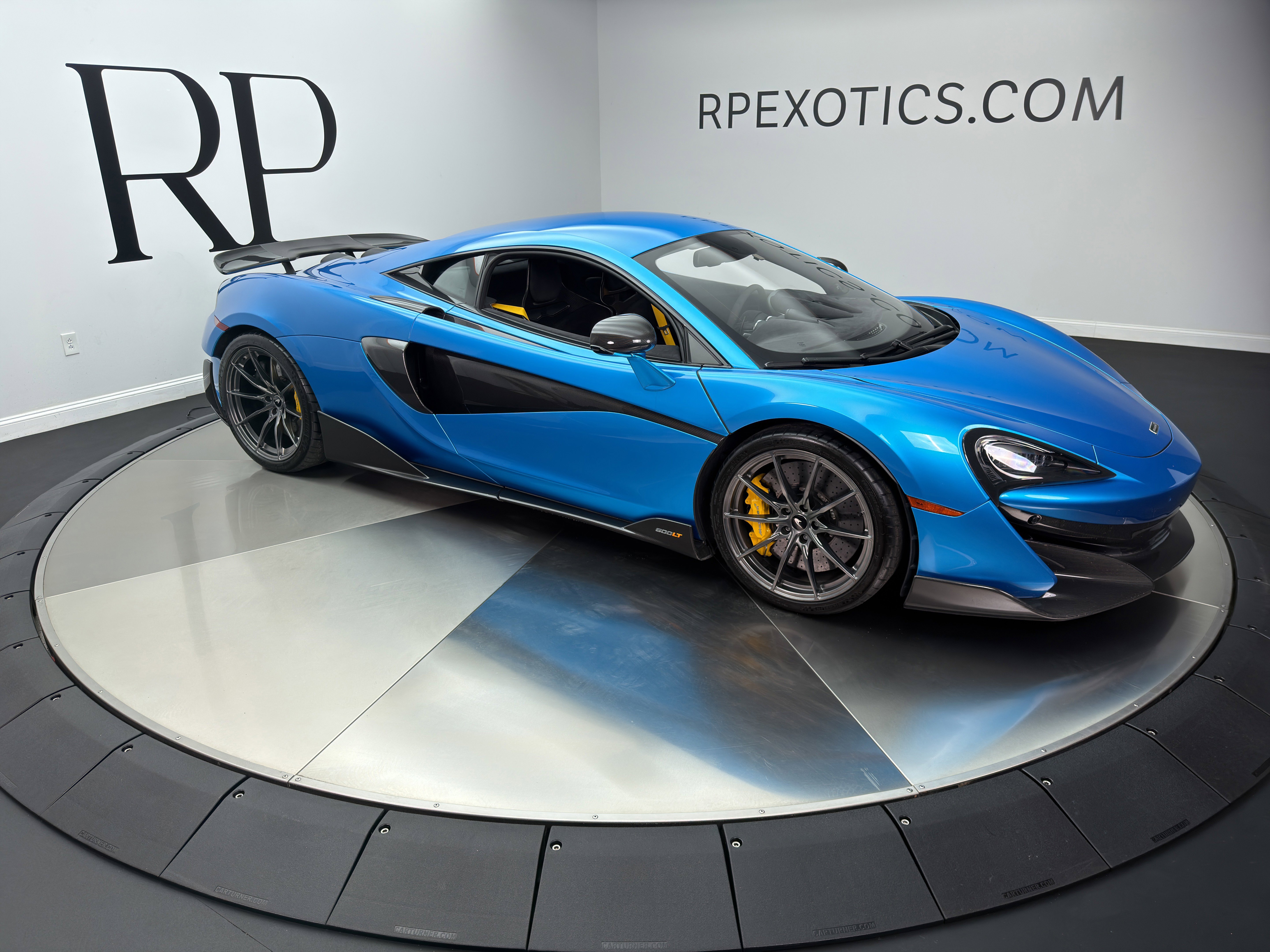 Used 2019 McLaren 600LT photo 10