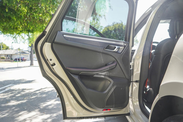 2025 Porsche Macan GTS