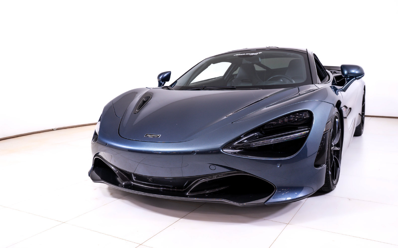 Used 2019 McLaren 720S photo 10