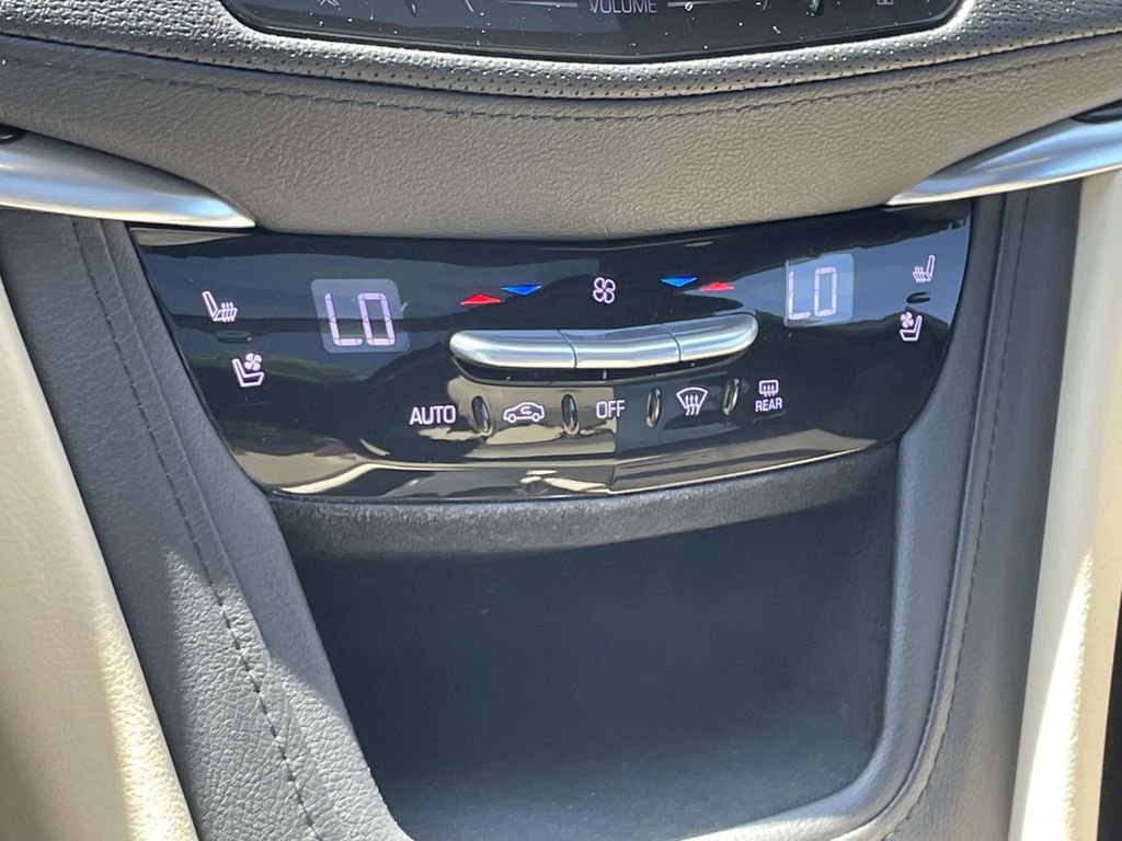 2018 Cadillac XT5 Premium Luxury