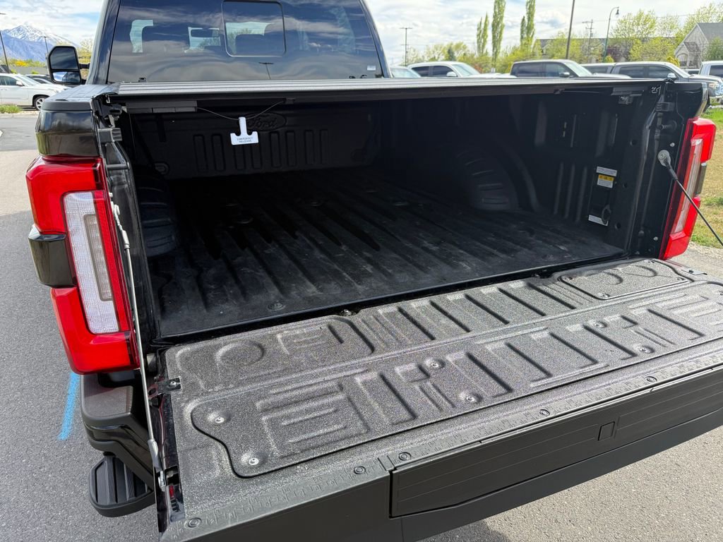 2025 Ford F350 Platinum