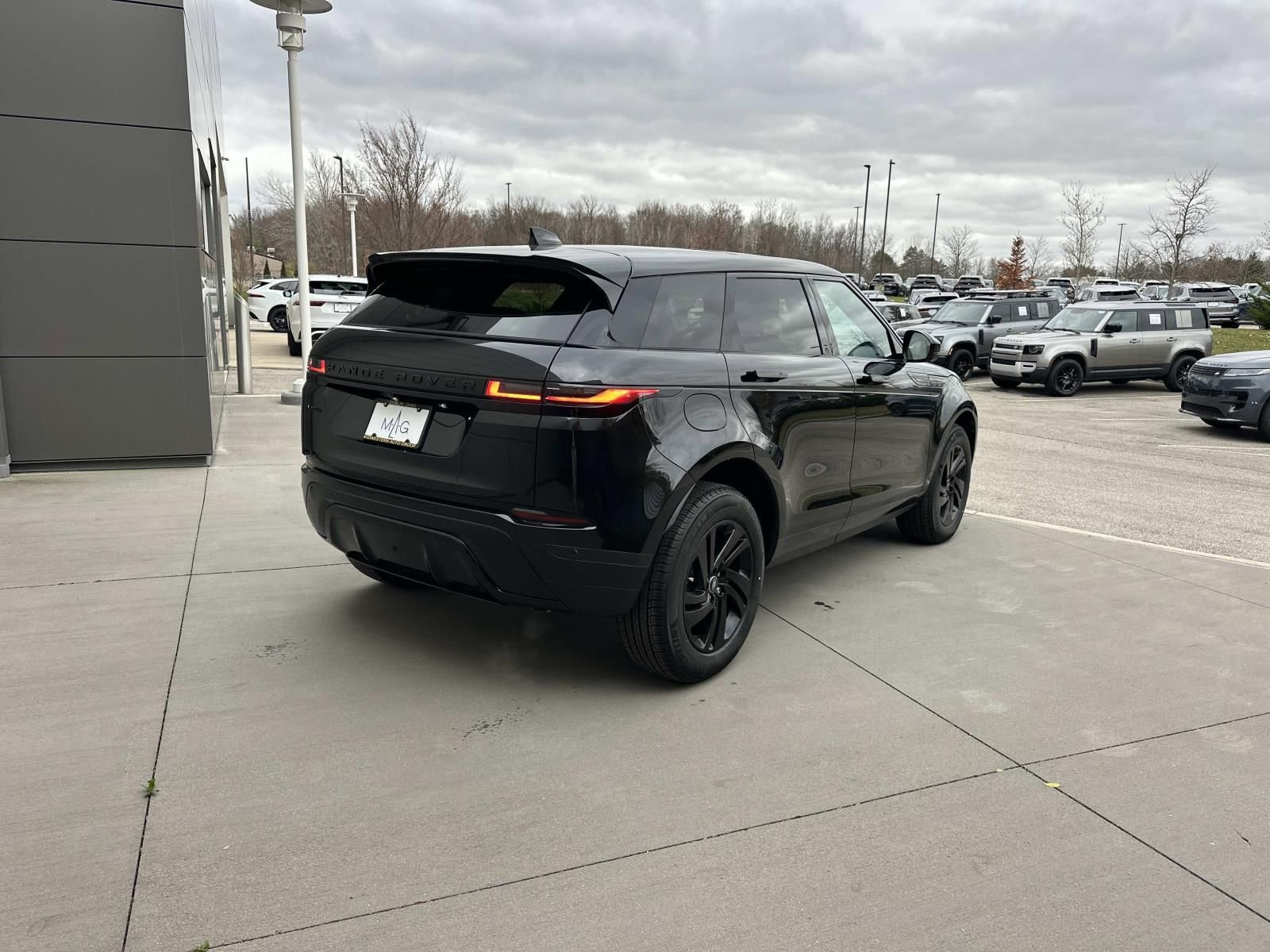 2026 Land Rover Range Rover Evoque S