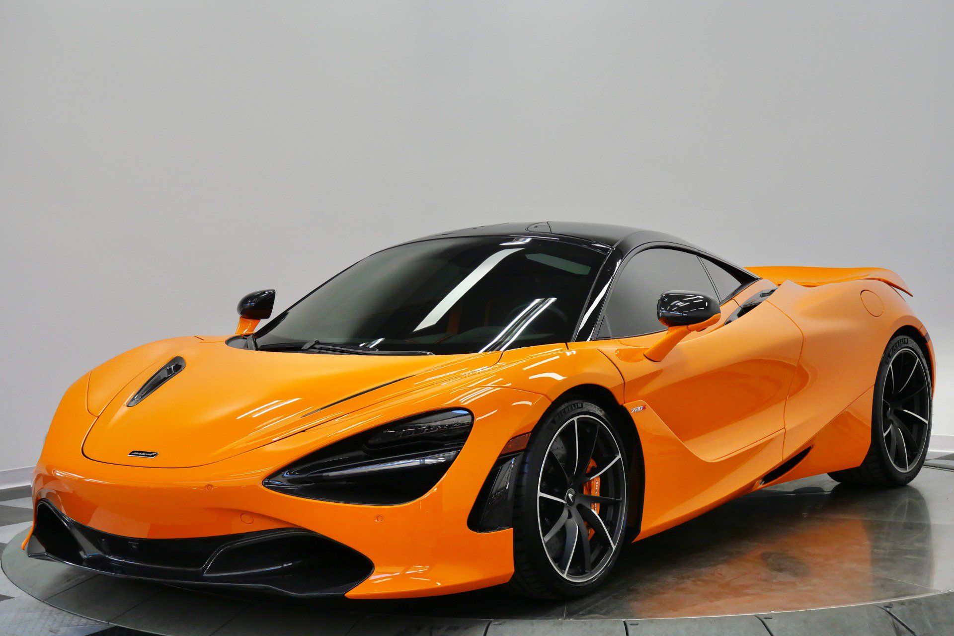 Used 2022 McLaren 720S Performance photo 45