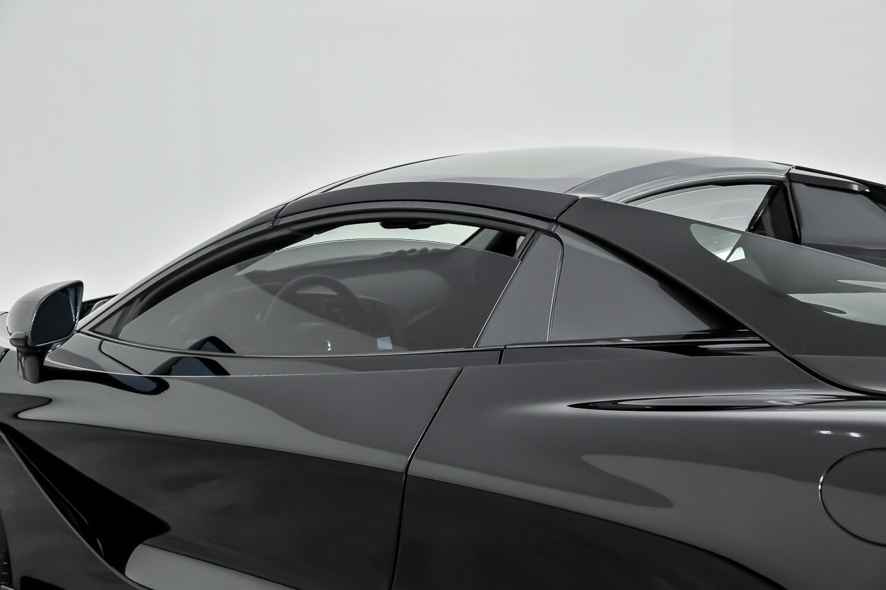 Used 2020 McLaren 720S Performance photo 49
