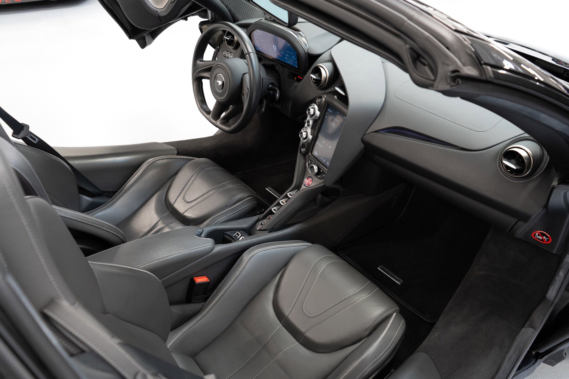 Used 2020 McLaren 720S Luxury photo 52