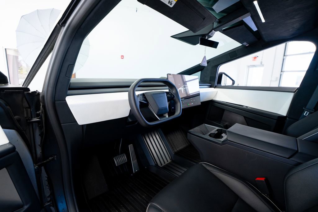 2024 Tesla Cybertruck AWD Crew Cab