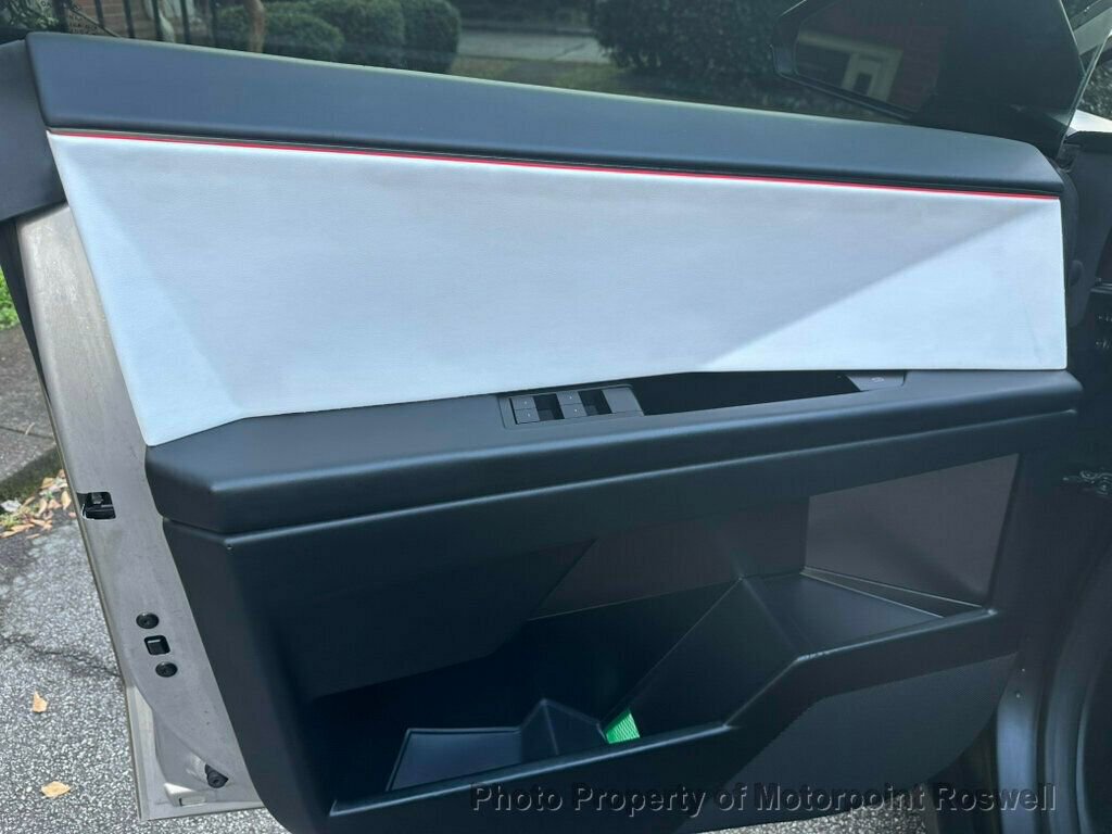 2024 Tesla Cybertruck AWD Crew Cab