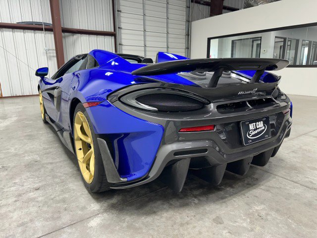 Used 2020 McLaren 600LT Spider photo 17