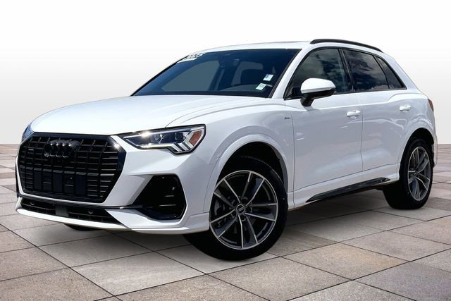 Used 2025 Audi Q3 2.0T Premium w/ Convenience Package