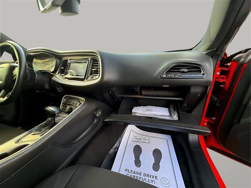 2015 Dodge Challenger SXT