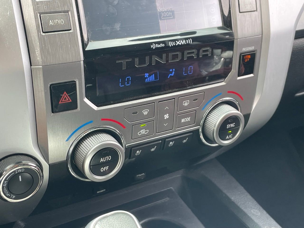 2014 Toyota Tundra Platinum