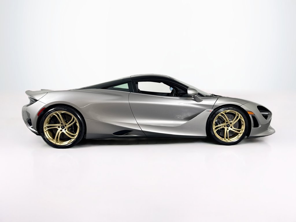 Used 2025 McLaren 750S photo 6