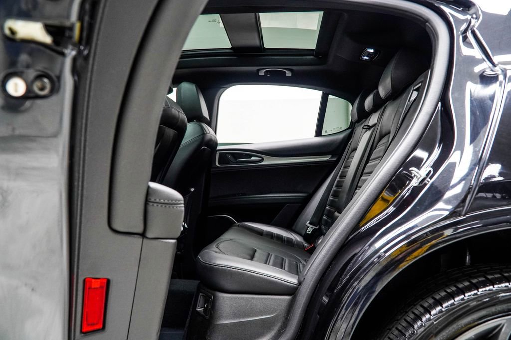 2023 Alfa Romeo Stelvio Veloce