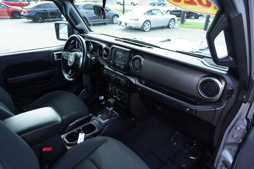 2020 Jeep Gladiator Sport