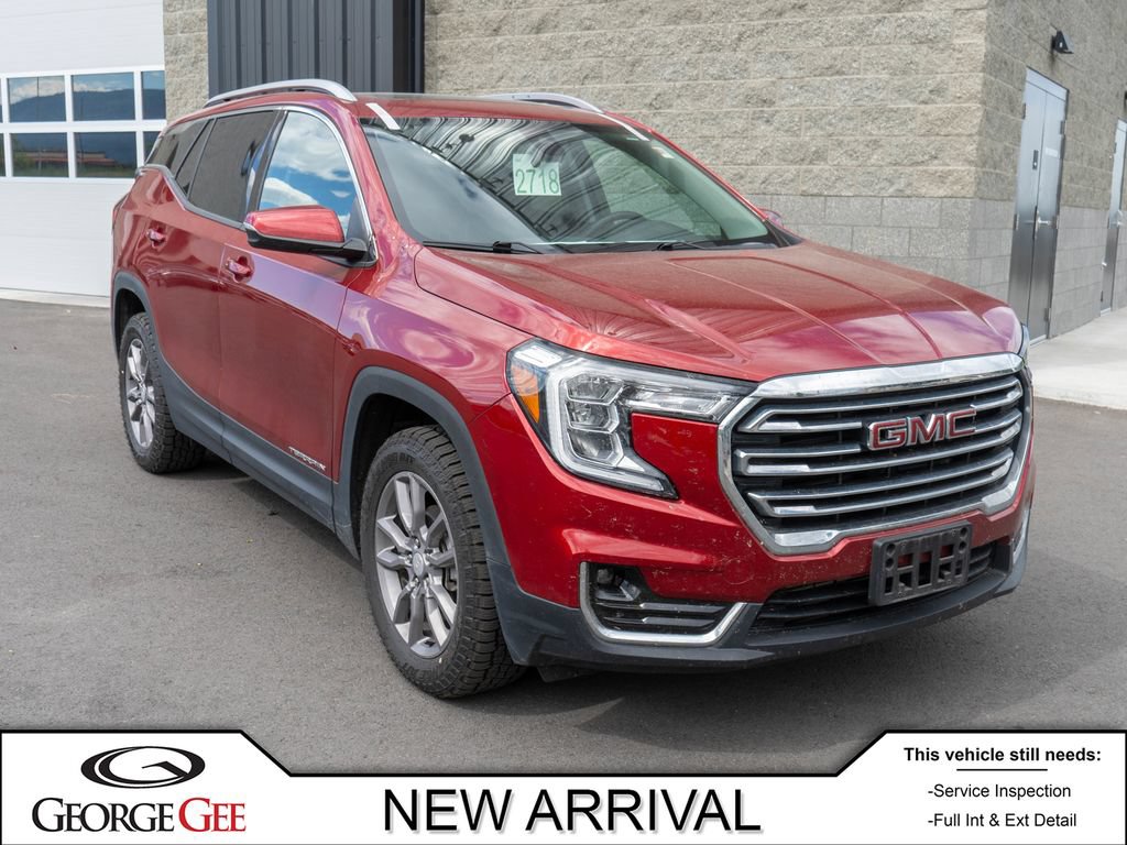 Used 2024 GMC Terrain SLT