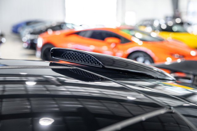 Used 2021 McLaren 720S Performance photo 27