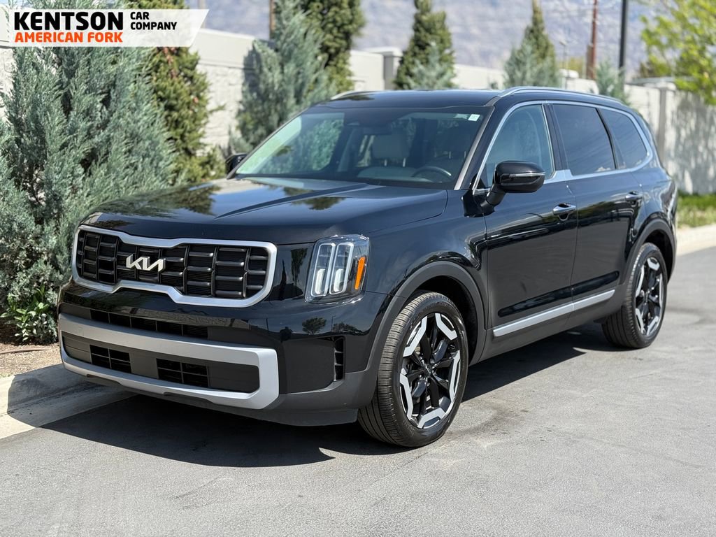 2023 Kia Telluride S