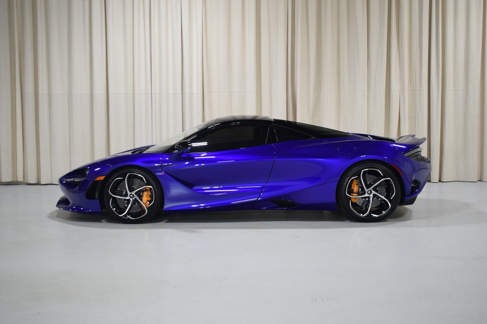 Used 2024 McLaren 750S Spider photo 6