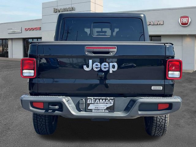 2023 Jeep Gladiator Overland