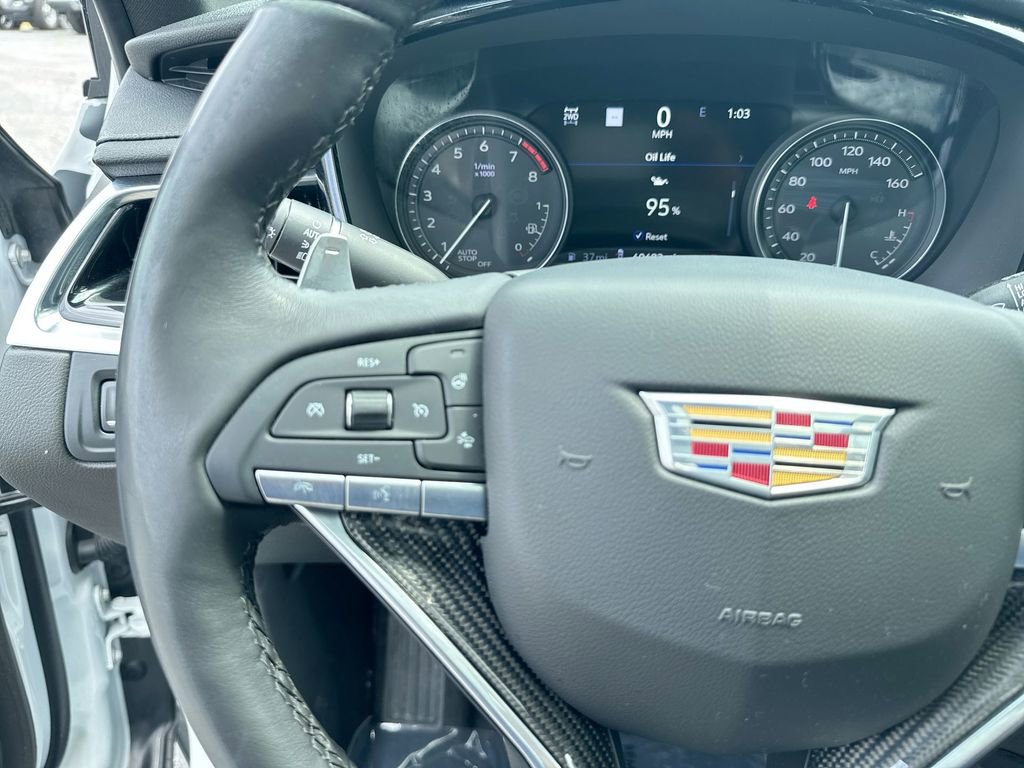 2023 Cadillac XT6 Sport
