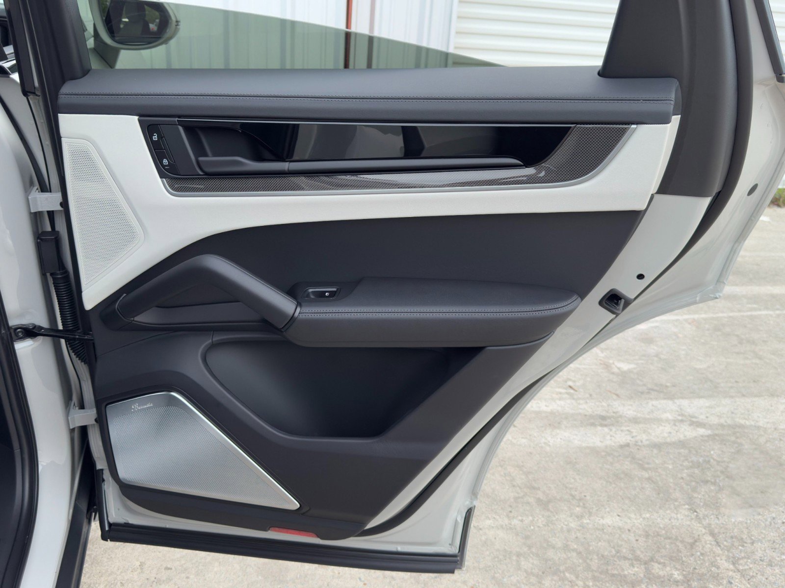 2024 Porsche Cayenne Turbo