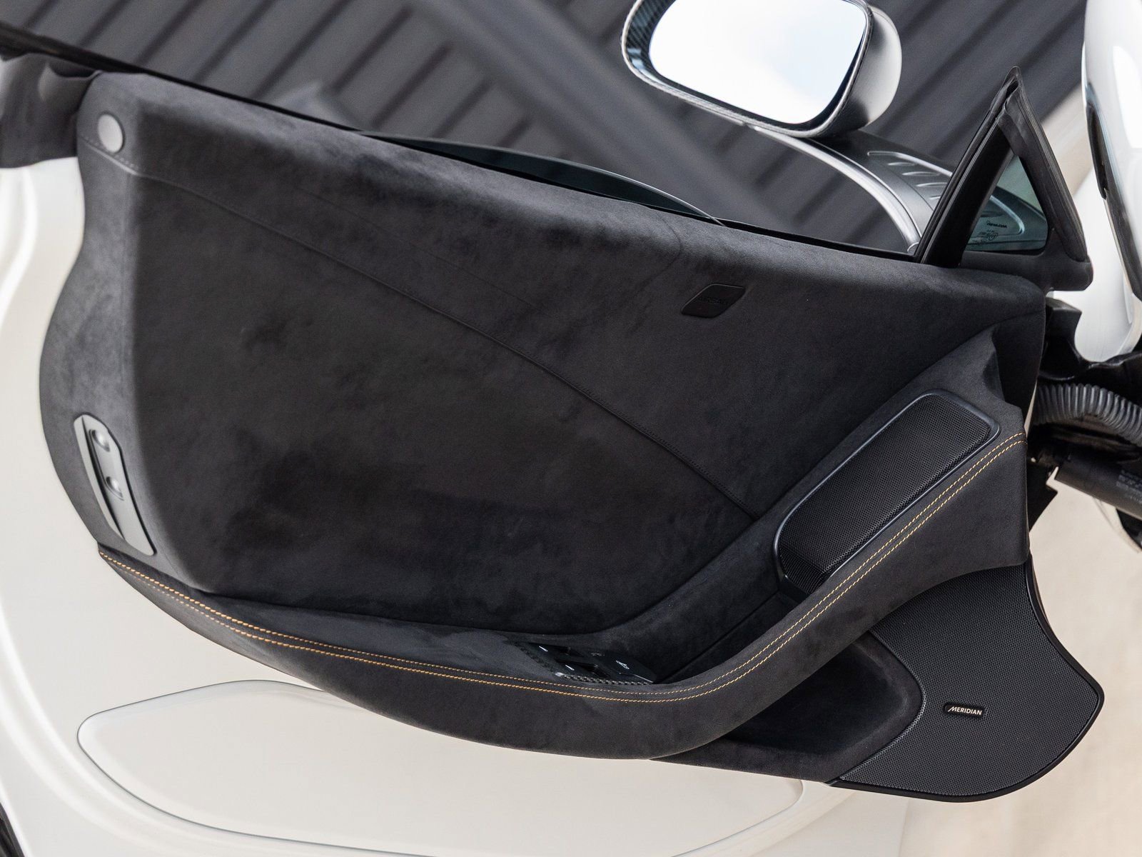 Used 2016 McLaren 675LT Coupe photo 22