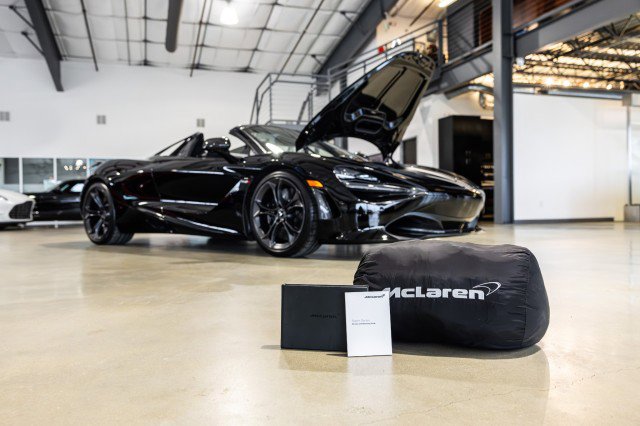 Used 2020 McLaren 720S Spider photo 29