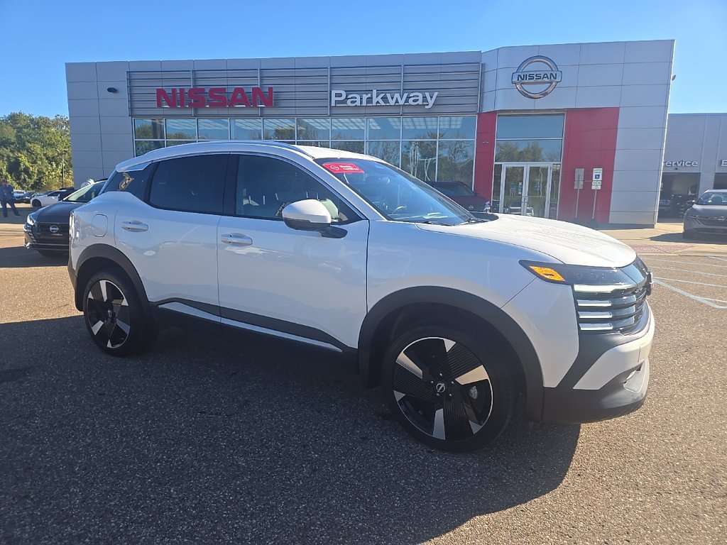 Certified 2025 Nissan Kicks SR