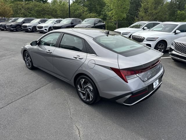 2025 Hyundai Elantra SEL